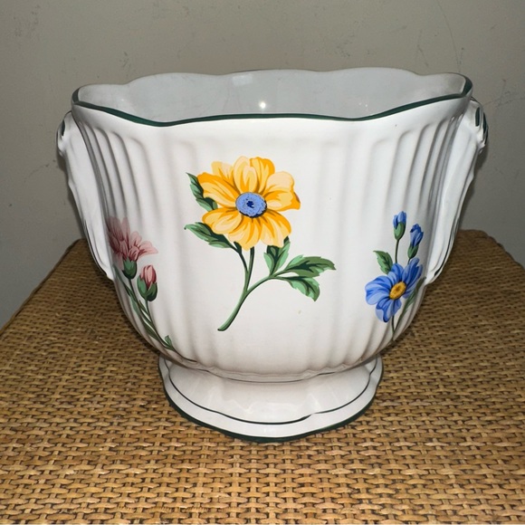 Tiffany & Co. | Art | Vntg Tiffany Co Sinatra Cachepot Porcelain